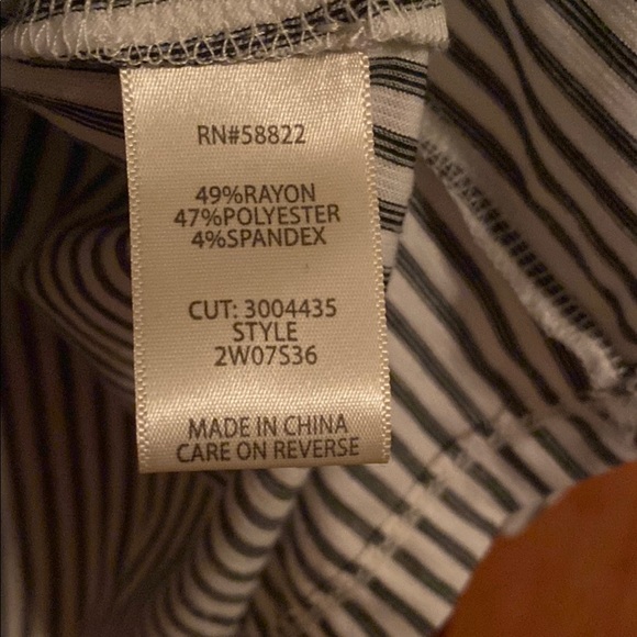 Max Studio Blue and White Boxy Blouse with Tie Front Sleeves Size 2XL - Picture 11 of 11